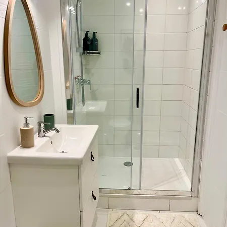 Chic Nivoy Retreat, Parking Et Gare A Proximite Apartment *